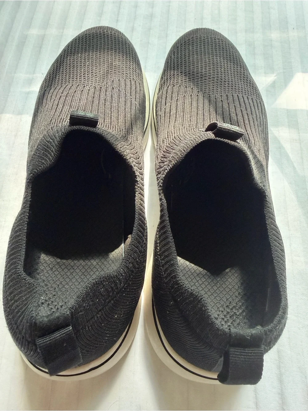 Skechers Men’s Go Walk Arch Fit - Iconic Slip-On Sneakers Size: 10.5